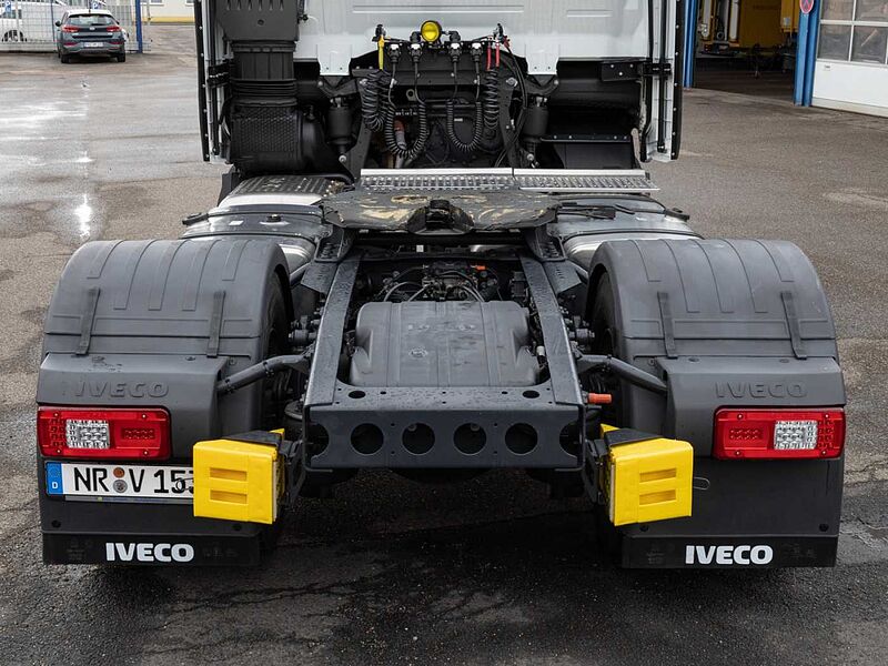 Iveco S-Way AS440S53T/P Sattelzugmaschine